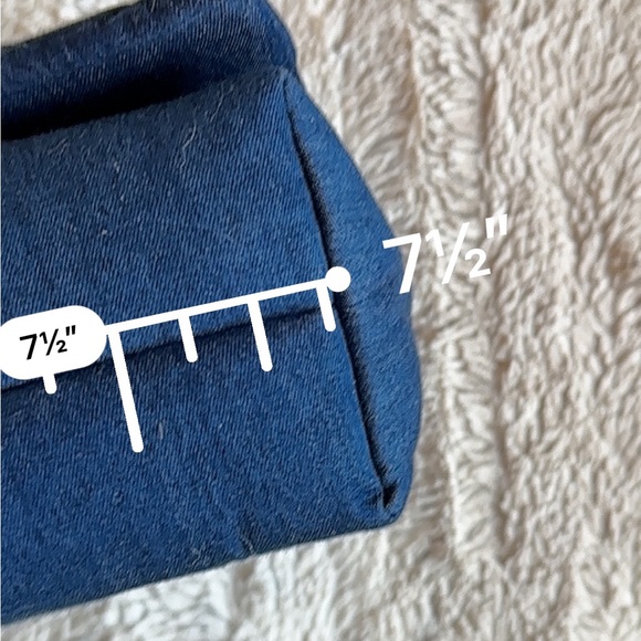 SOLD @ POSH LIVE SHOW - 12/13
Denim shoulder crossbody bag - Picture 8 of 11